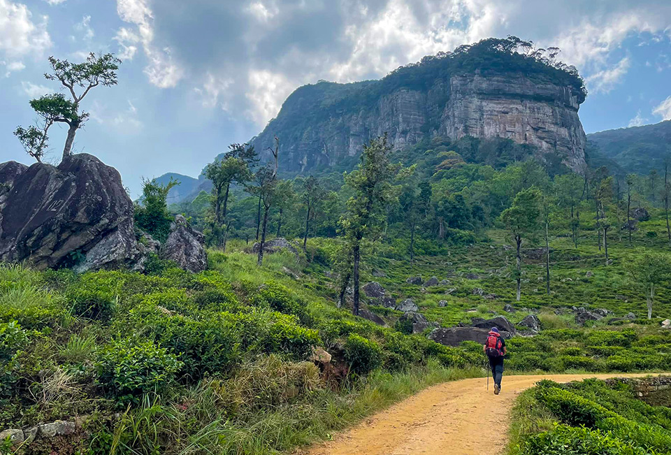 healing-through-hiking-extreme-expeditions-in-sri-lanka-slider-1